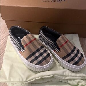 Burberry Kids Slip-On Sneakers: Archive Beige Check, EU 25 (US 8C)